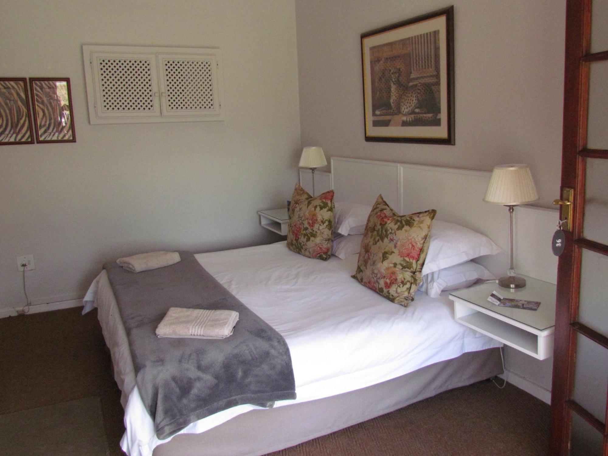 Wagon Wheel Country Lodge Beaufort West Zimmer foto