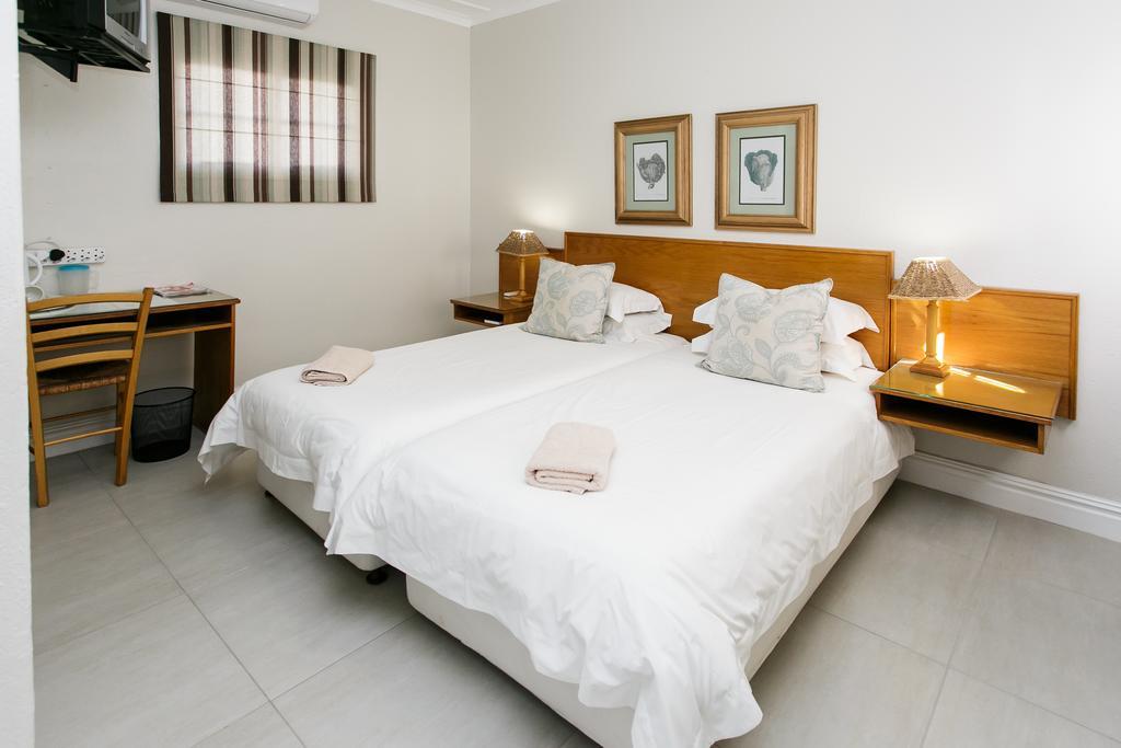 Wagon Wheel Country Lodge Beaufort West Exterior foto