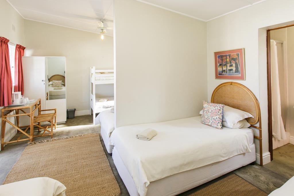 Wagon Wheel Country Lodge Beaufort West Exterior foto