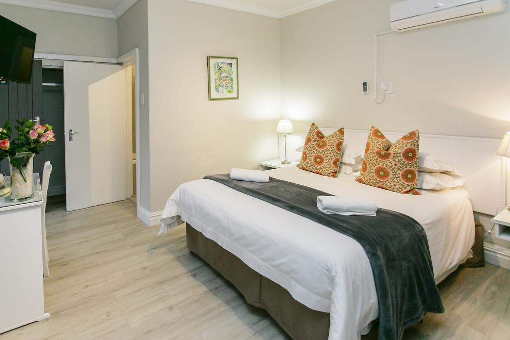 Wagon Wheel Country Lodge Beaufort West Exterior foto